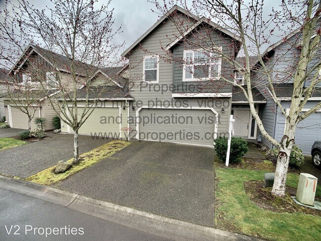 Foto del edificio - 3 br, 2.5 bath House - 21806 NE Larkspur Lane