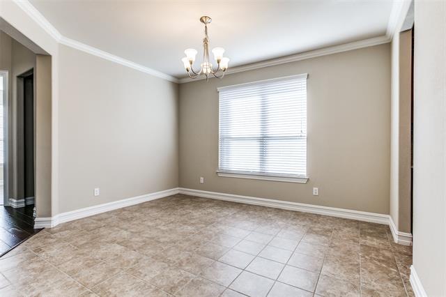 Building Photo - 2819 Annandale Dr