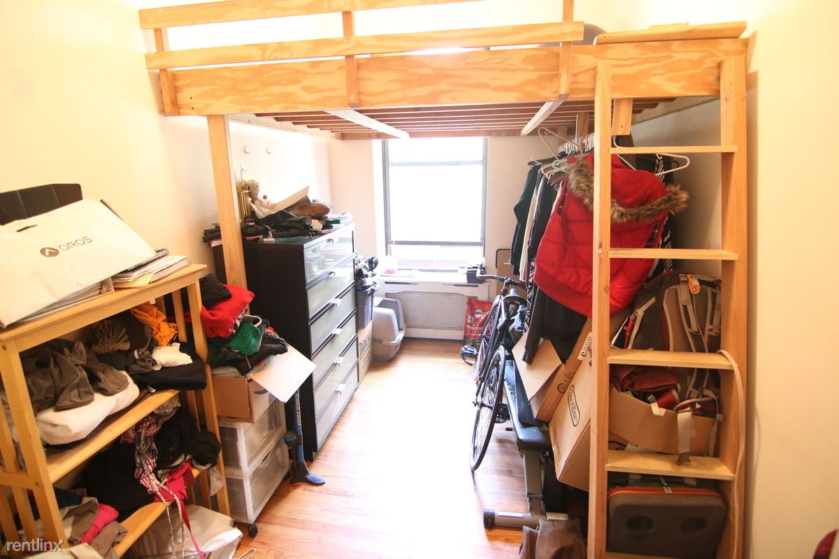 Primary Photo - 314 W 103rd St