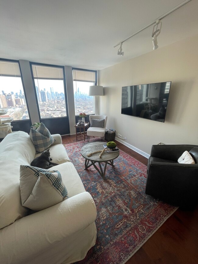 Foto del edificio - 444 W Fullerton Pky