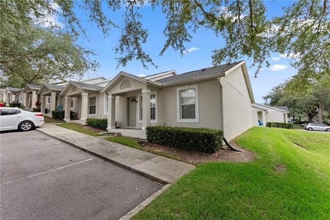 Building Photo - 2 Bedroom 2 Bath Villa in Clermont for RENT!