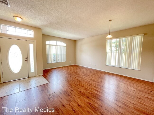 Building Photo - 4 br, 2 bath House - 1035 Cherry Valley Way