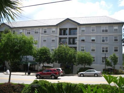 Primary Photo - 2002 Greene St