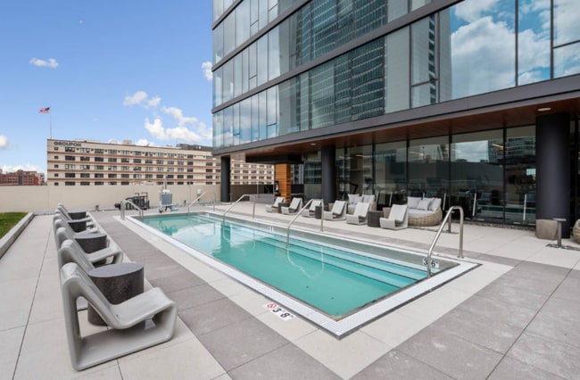 Foto del edificio - 800 N Cleveland Ave