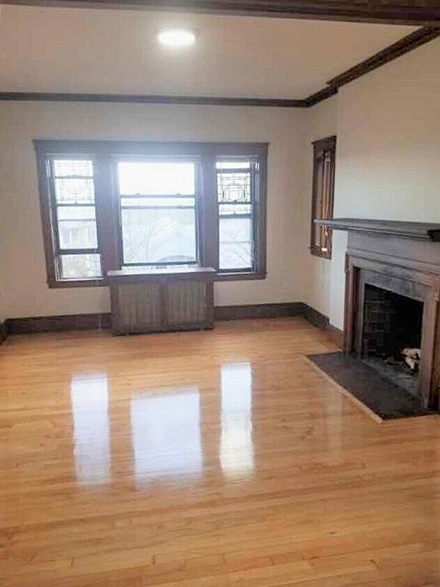 Foto principal - 8 Humboldt St