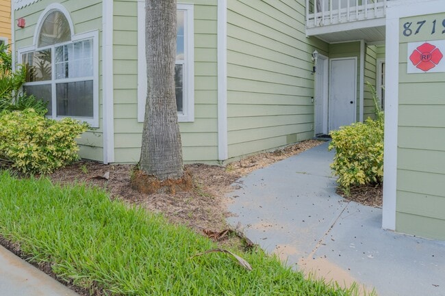 Building Photo - Charming 3BR Fully Furnished Apartment in ...