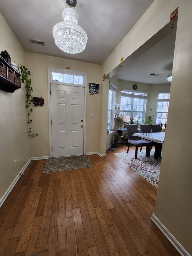 Foto principal - Desirable Ballantyne location