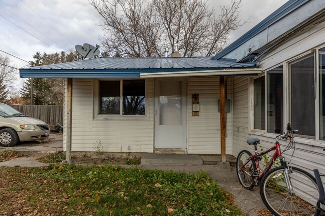 Building Photo - G47ON