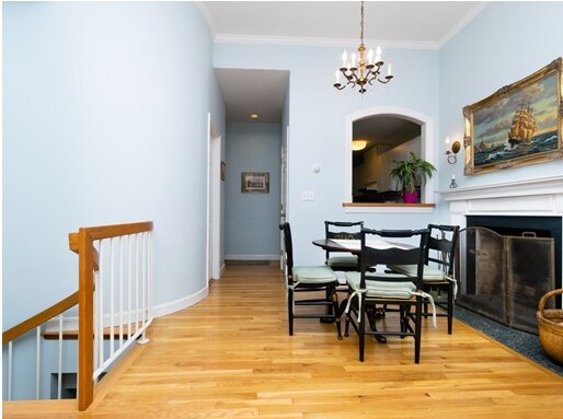 Building Photo - 355 Marlborough St
