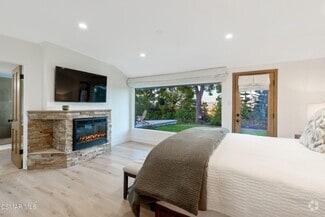 Building Photo - 4624 Gable Dr