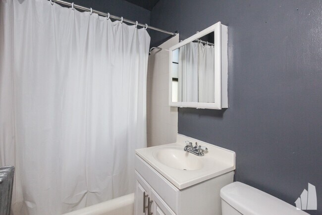 Foto del edificio - 6364 N Hermitage Ave