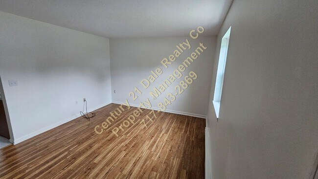 Foto del edificio - 2 Bedroom Duplex in West York Schools