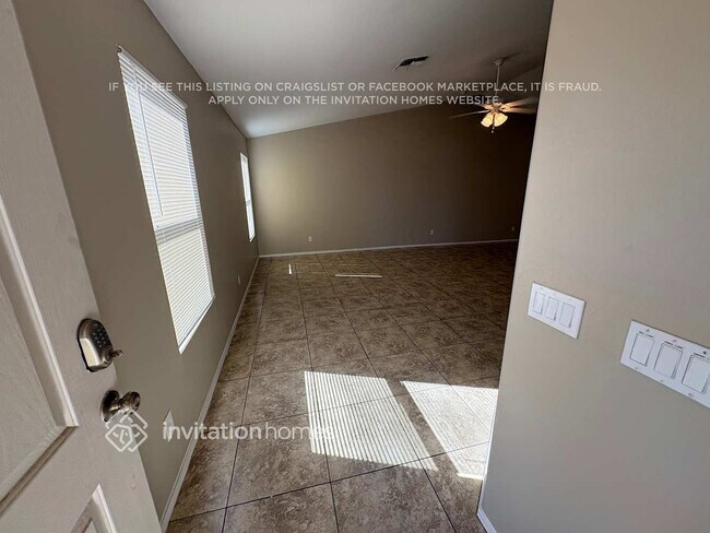 Foto del edificio - 11825 W Maui Ln