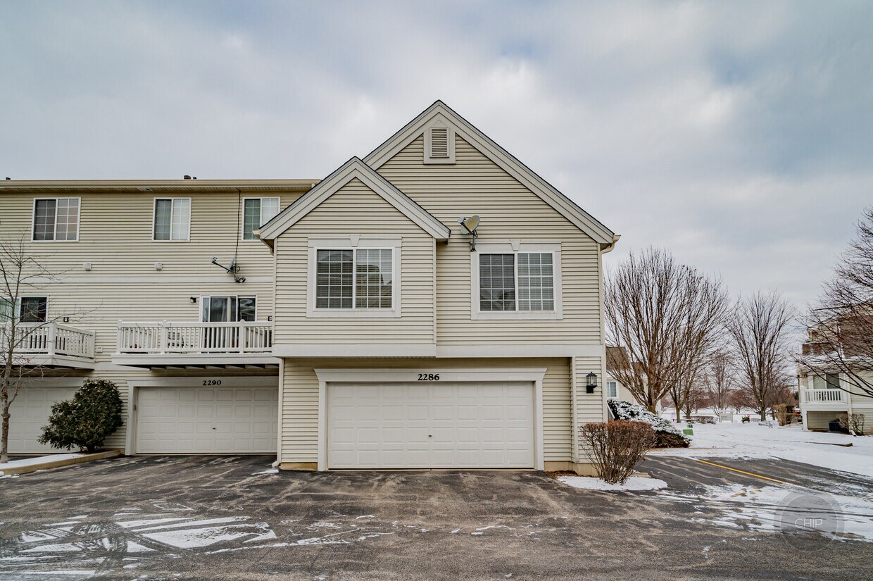 2286 Twilight Dr, Aurora, IL 60503 House Rental in Aurora, IL