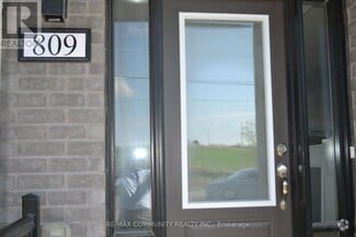 Building Photo - 809 CONLIN RD Rd