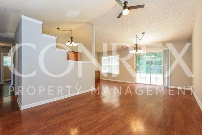 Building Photo - Beautiful New Conrex Home w/Garage