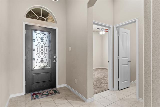 Building Photo - 1016 Lake Cypress Ln