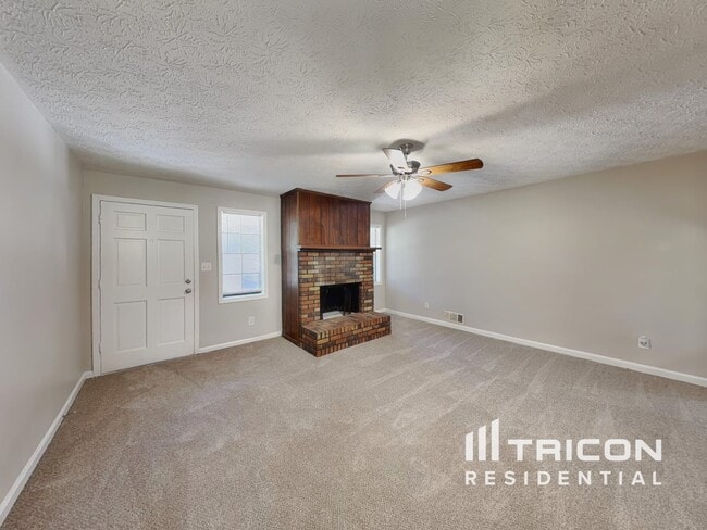 Building Photo - 65 Highland Cir
