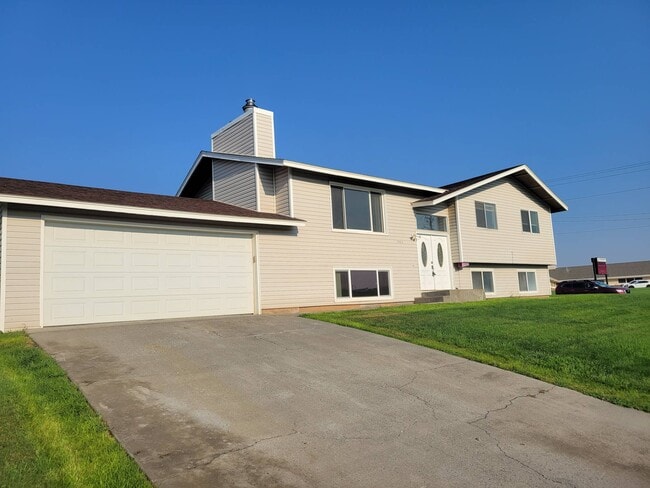 Building Photo - 1603 Eagle St