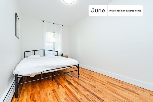 Building Photo - Room in Shared 3 bed/1 bath home in Bedford-Stuyvesant