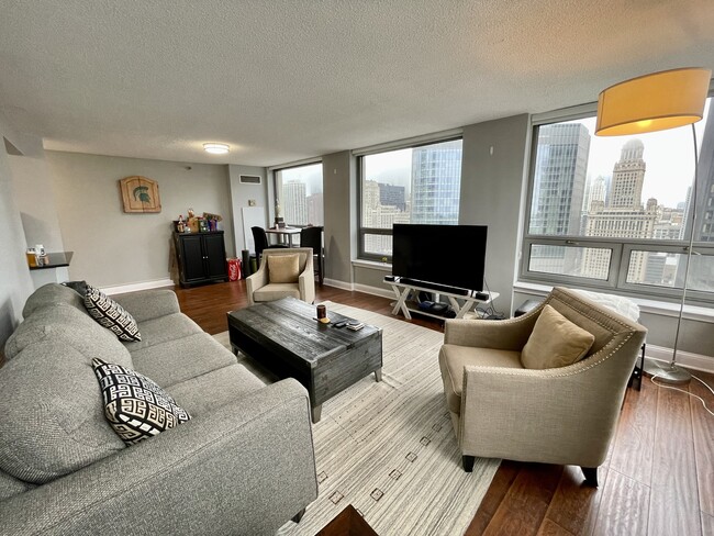 Building Photo - 440 N Wabash Ave