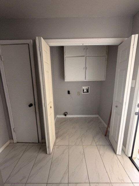 Cuarto de lavado/secadora - 7118 Melpomene Dr