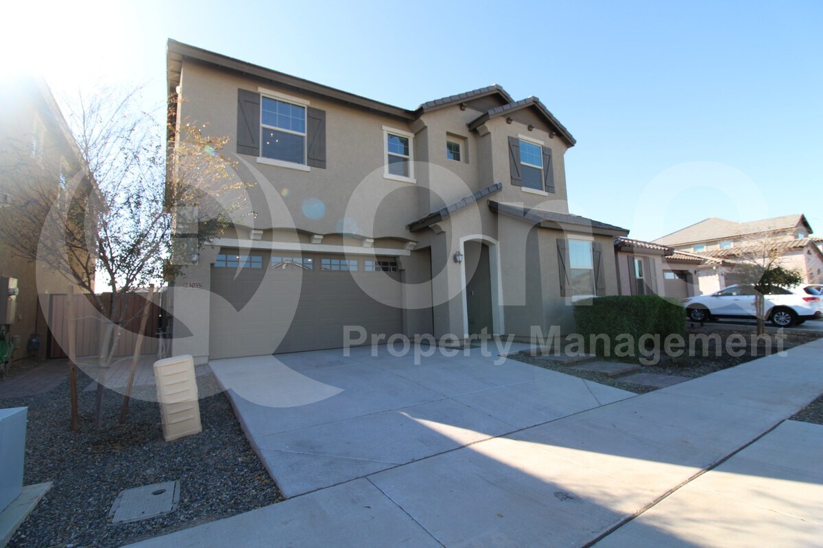 Foto principal - 23055 E Stacey Rd