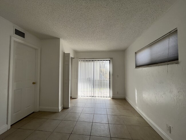 Building Photo - 2275 Linton Ridge Cir