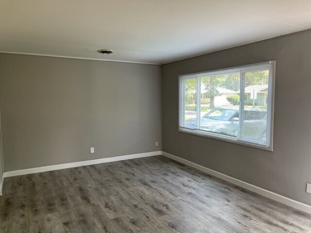 Foto del edificio - 1816 Meadow Dr