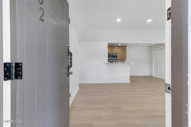 Building Photo - 1202 Landsburn Cir