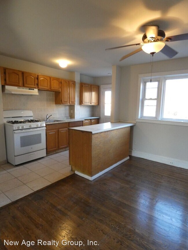 Building Photo - 2 br, 1 bath House - 7161 Guilford Rd