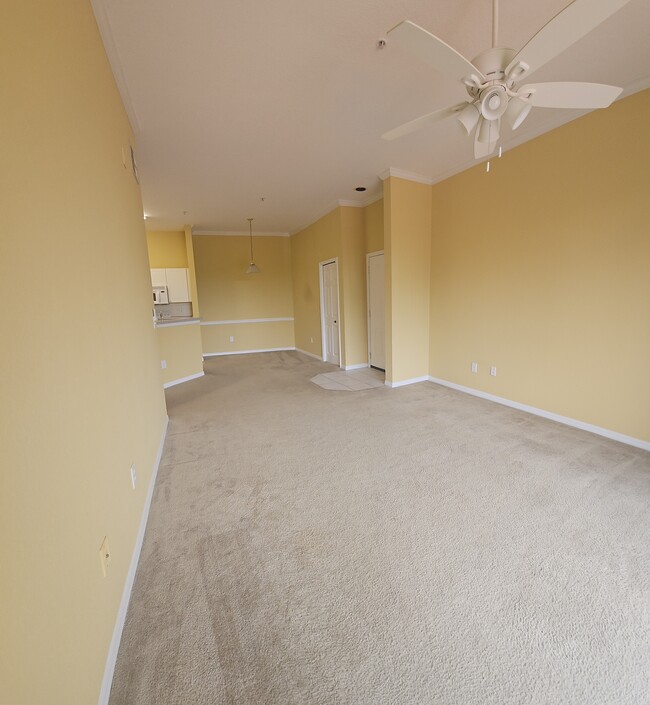 Foto del edificio - 4209 Woodstorks Walk Way