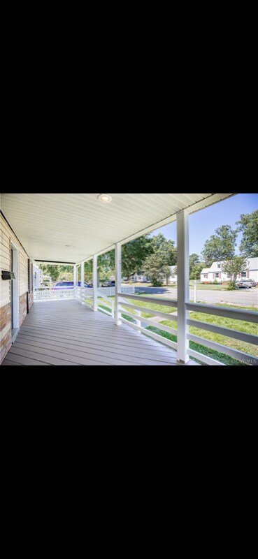 Building Photo - 6309 Millhiser Ave