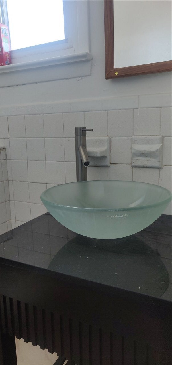 Foto del edificio - 75 Garrison Ave