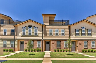 Building Photo - 1510 Avenue W