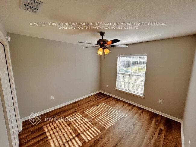 Building Photo - 3918 Willow Ridge Dr