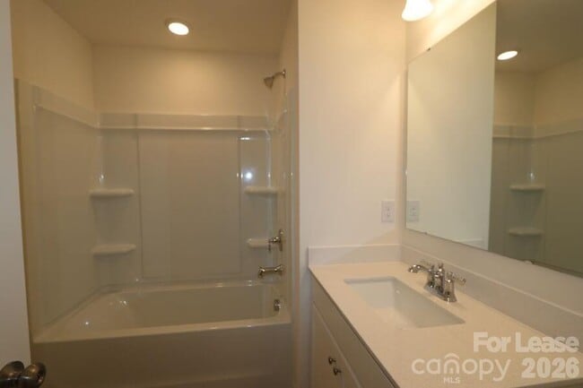 Foto del edificio - 761 Earhart St NW