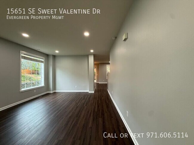Building Photo - 15651 SE Sweet Valentine Dr