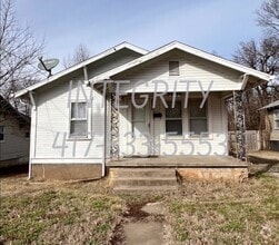 Building Photo - 1325 W Elm St