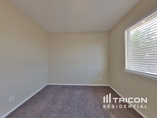 Foto del edificio - 14825 Cliffrose Court Moreno Valley CA