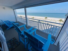 Building Photo - 555 Gulf Way