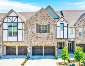 Building Photo - 2232 Southwick Dr