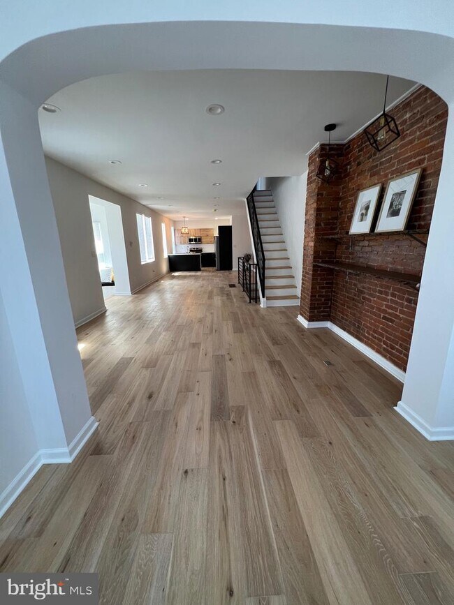 Foto del edificio - 1352 S 52nd St