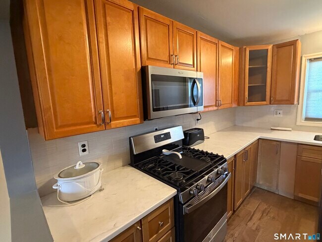 Foto del edificio - 11 Camelot Dr