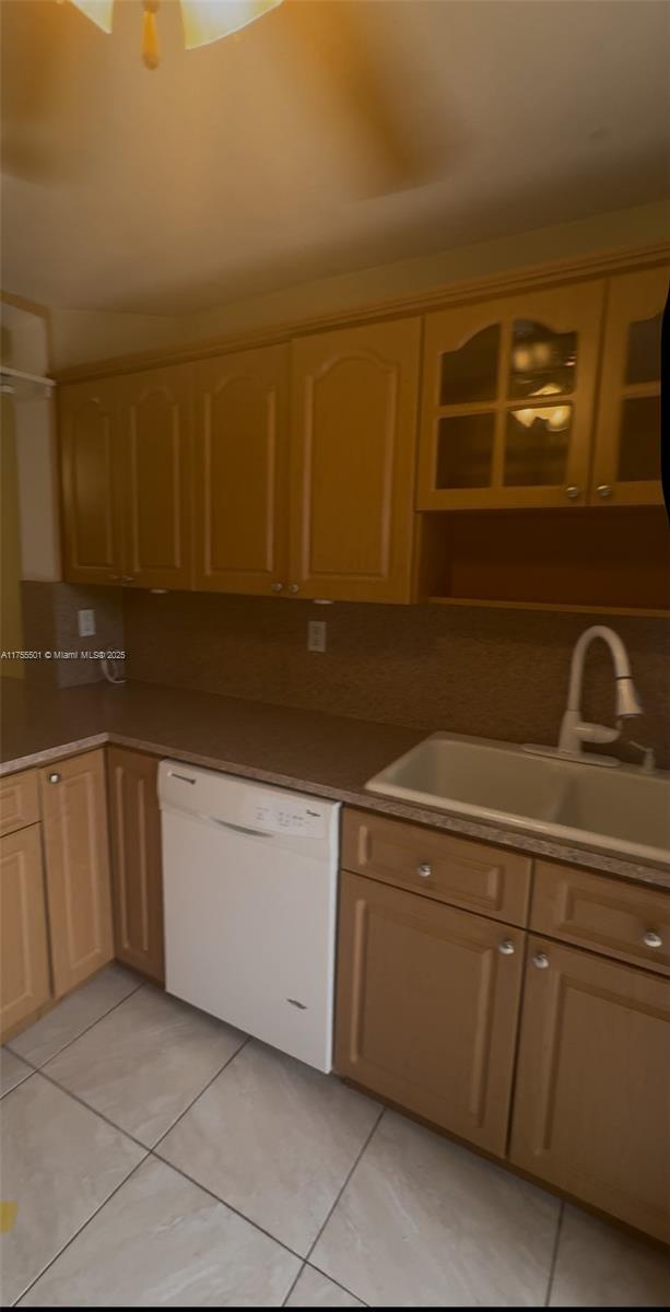 Building Photo - 8607 SW 137th Ave