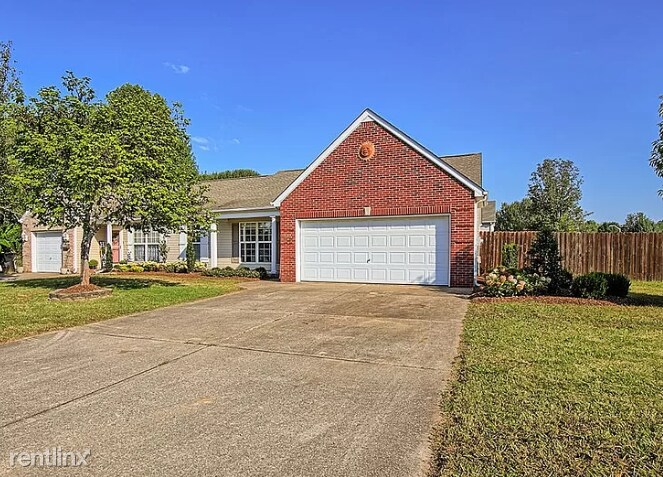 Primary Photo - 2 br, 2 bath House - 2160 Stoney Meadow Dr