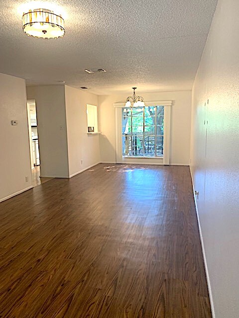 Foto del edificio - 10919 Whisper Valley St