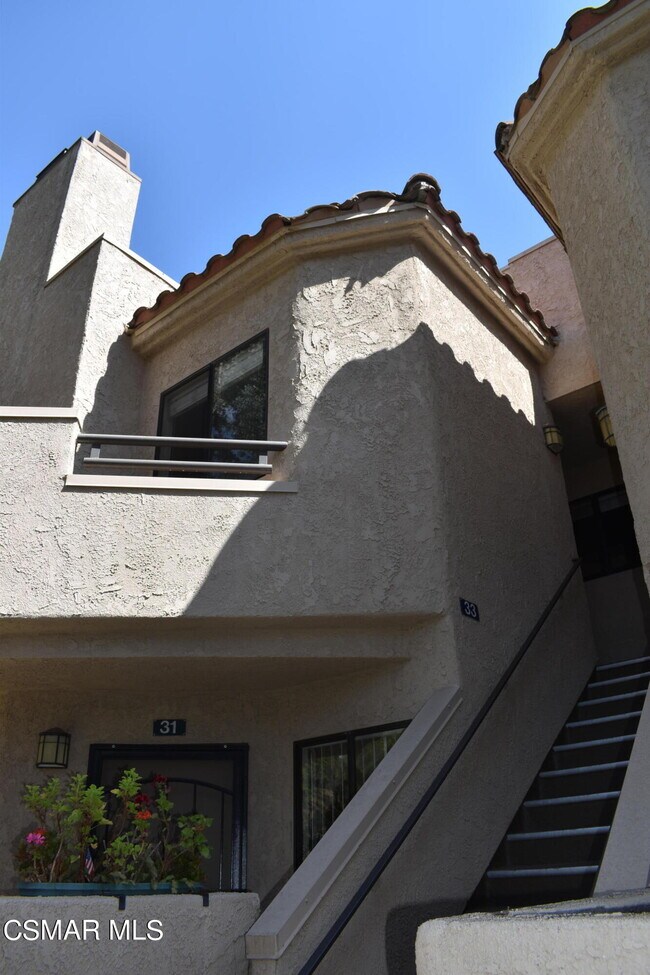 33 McAfee Ct, Thousand Oaks, CA 91360 Townhome Rentals in Thousand