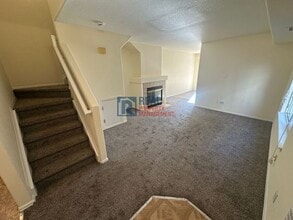 Building Photo - 1381 S Cathay Ct