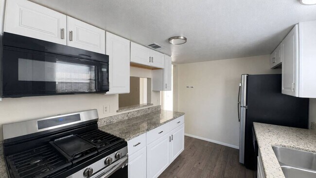 Building Photo - 1224 Westway Cir